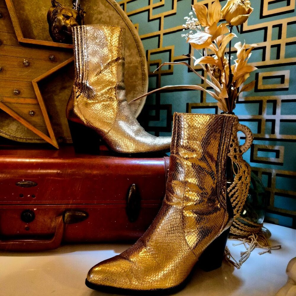 Women's Size 8 Golden boots from ZARA Paris